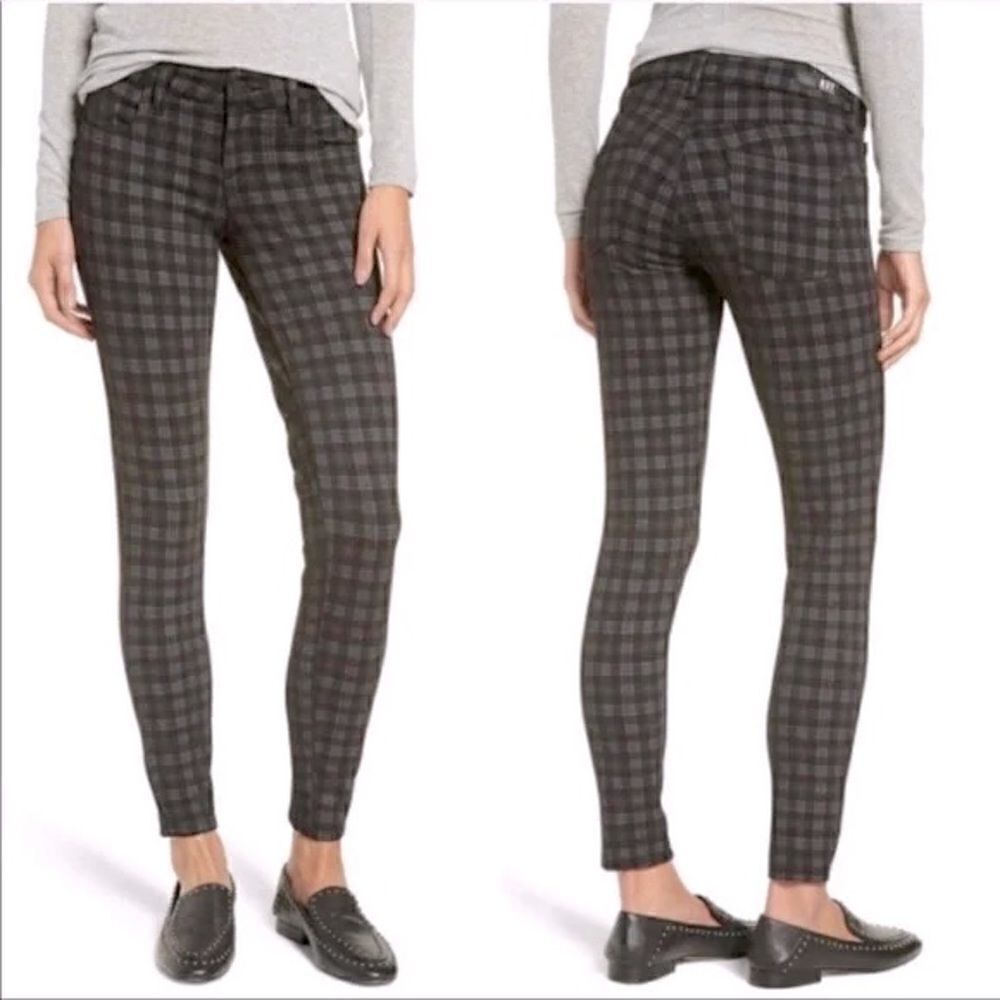 Kut from the Kloth Elyse Checkered mid rise Skinny black goth plaid stretch 4